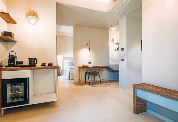 ananea Tropea Yachting Resort - Wohnbeispiel Juniosuite (Zimmercodierung JB1)