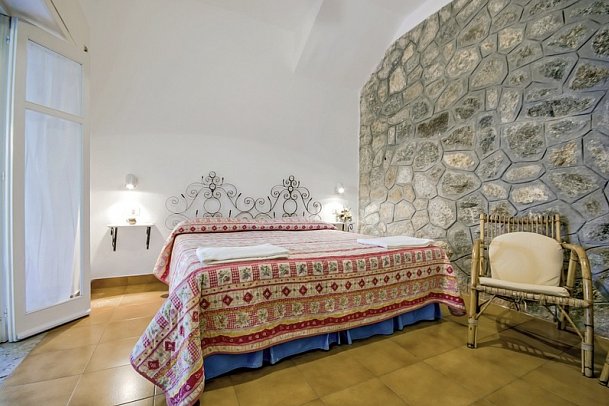 Le Roccette Mare - Wohnbeispiel Doppelzimmer Komfort (Zimmercodierung DF1)