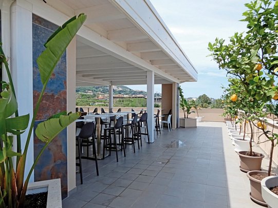 Middle Town Palace Tropea