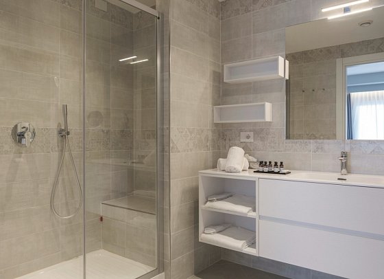 Maritim Resort Calabria - Badezimmer Doppelzimmer (Zimmercodierungen DB1, DBP, DS1 & DSP)