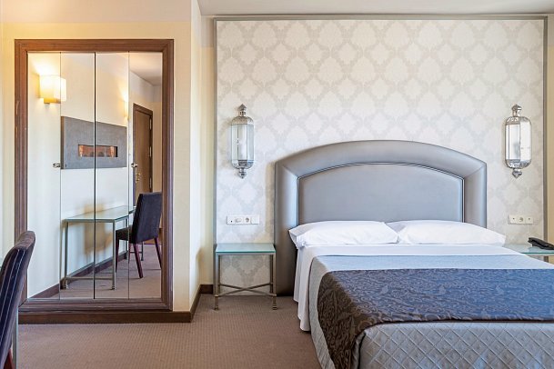 Hotel Macia Alfaros - Wohnbeispiel Doppelzimmer (Zimmercodierung DB1)