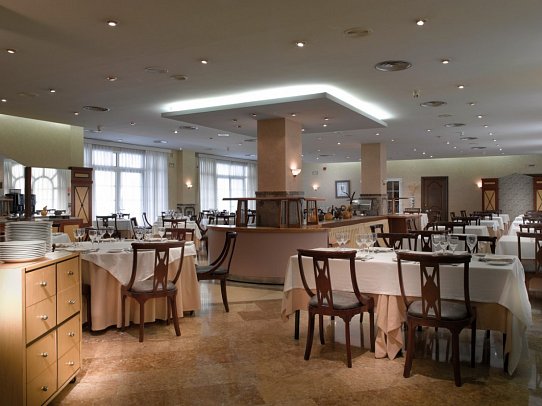 Hotel Macia Alfaros