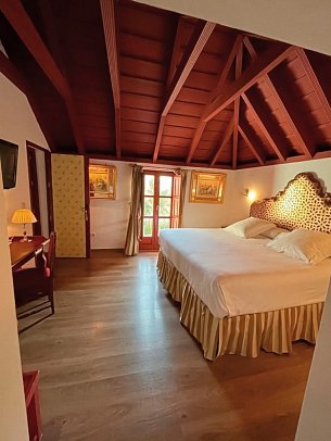 Hotel Las Casas de la Judería de Córdoba - Wohnbeispiel Juniorsuite (Zimmercodierung JB1)