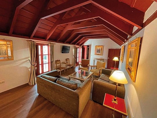 Hotel Las Casas de la Judería de Córdoba - Wohnbeispiel Juniorsuite (Zimmercodierung JB1)