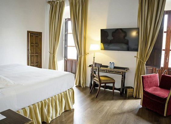 Hotel Las Casas de la Judería de Córdoba - Wohnbeispiel Doppelzimmer Superior (Zimmercodierung DS1)