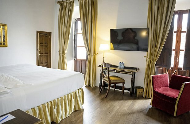 Hotel Las Casas de la Judería de Córdoba - Wohnbeispiel Doppelzimmer Superior (Zimmercodierung DS1)
