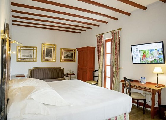 Hotel Las Casas de la Judería de Córdoba - Wohnbeispiel Doppelzimmer Superior (Zimmercodierung DS1)