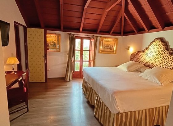 Hotel Las Casas de la Judería de Córdoba - Wohnbeispiel Juniorsuite (Zimmercodierung JB1)