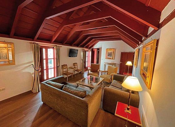 Hotel Las Casas de la Judería de Córdoba - Wohnbeispiel Juniorsuite (Zimmercodierung JB1)