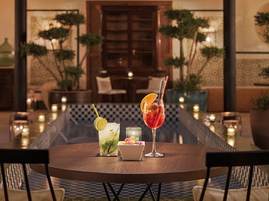 H10 Casa de la Plata