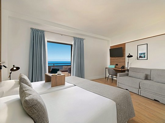 FERGUS Puerto de la Cruz - Wohnbeispiel Juniorsuite (Zimmercodierung JB1)