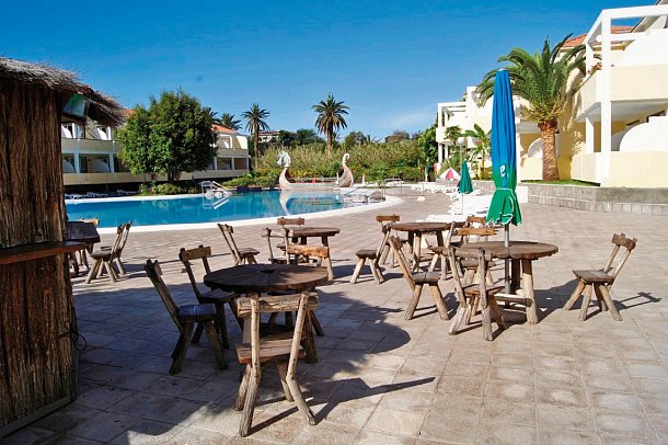 Apartamentos Checkin Laurisilva