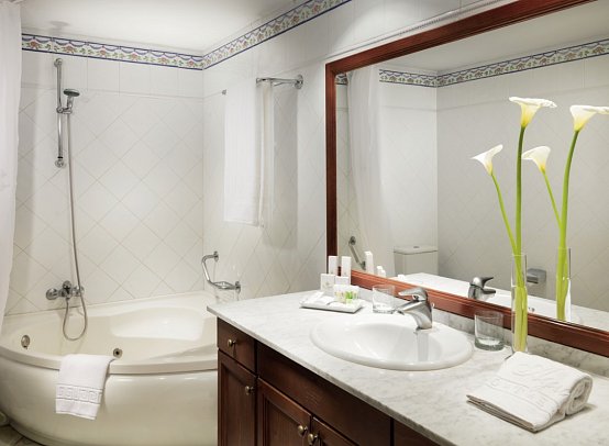 Las Águilas Tenerife Affiliated by Meliá - Zimmercodierungen WBB, WX1, JBB & JX1