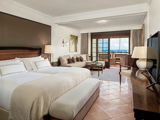 Hacienda Del Conde Meliá Collection - Wohnbeispiel Juniorsuite Golfplatzblick (Zimmercodierungen JBF & JP2)