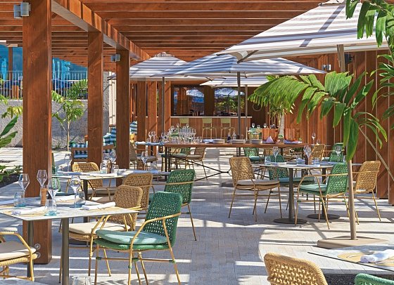Gran Hotel Taoro - La Carola Pool Bar & Restaurant