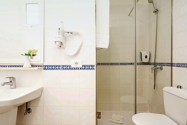 HOVIMA Panorama - Wohnbeispiel Studio Komfort (Zimmercodierungen SF1 & SF2)