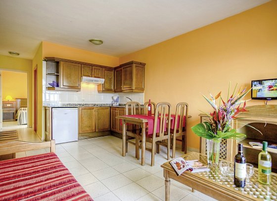 Tres Palmeras - Wohnbeispiel Appartement 1 Schlafzimmer (Zimmercodierungen AE1 & AB1)