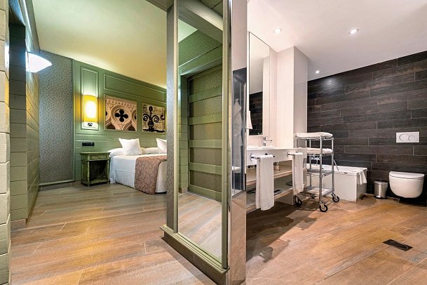 ADRIAN Hoteles Colón Guanahaní - Wohnbeispiel Suite Superior obere Etage (Zimmercodierung WBD)