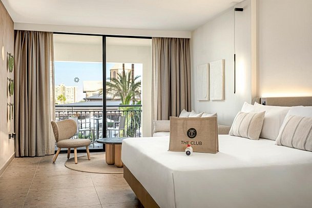 Bahia Principe Escape Tenerife - Wohnbeispiel Juniorsuite The Club Kingsize-Bett (Zimmercodierung JL2)