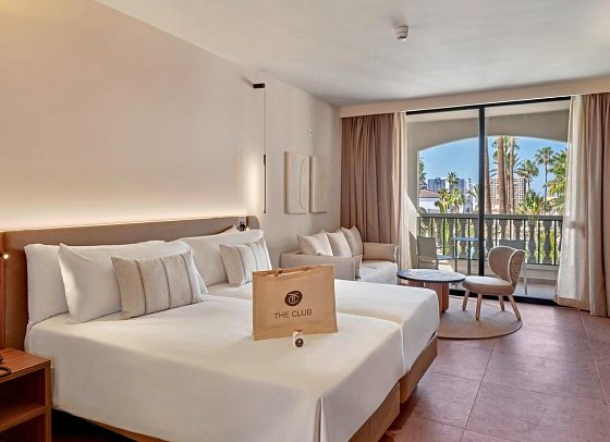 Bahia Principe Escape Tenerife - Wohnbeispiel Juniorsuite Deluxe teilweise Meerblick The Club (Zimmercodierung JX2)