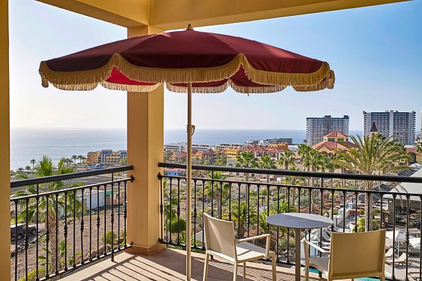 Bahia Principe Escape Tenerife - Wohnbeispiel Juniorsuite Deluxe teilweise Meerblick The Club (Zimmercodierung JX2)