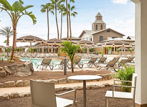 Bahia Principe Escape Tenerife - Wohnbeispiel Juniorsuite Deluxe 2 Doppelbetten (Zimmercodierung JX4)