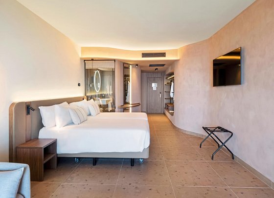 Bahia Principe Escape Tenerife - Wohnbeispiel Juniorsuite Deluxe teilweise Meerblick 2 Doppelbetten (Zimmercodierung JX6)
