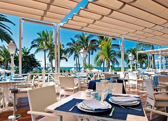 Bahia del Duque - Restaurant Beach Club