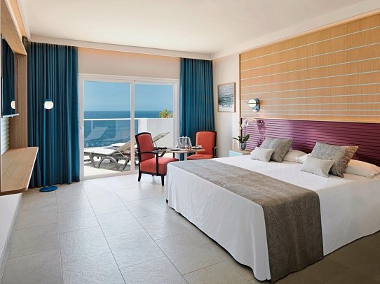 ADRIAN Hoteles Roca Nivaria Gran Hotel - Wohnbeispiel DZ Superior obere Etage Meerblick (Zimmercodierung DBD)