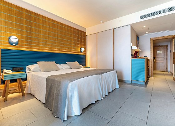 ADRIAN Hoteles Roca Nivaria Gran Hotel - Wohnbeispiel Juniorsuite Meerblick (Zimmercodierung JBM)