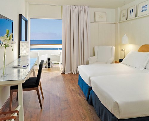 H10 Big Sur - Wohnbeispiel Doppelzimmer Superior Meerblick (Zimmercodierung DSM)