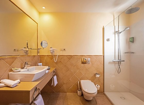 Hotel Luz Del Mar - Wohnbeispiel Doppelzimmer (Zimmercodierungen DB1 & DC1)