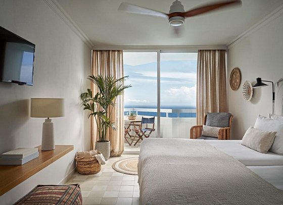 Precise Resort Tenerife - Wohnbeispiel Doppelzimmer Standard Meerblick (Zimmercodierung DBM)