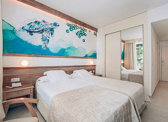 Iberostar Waves Las Dalias - Wohnbeispiel Doppelzimmer Poolblick (Zimmercodierungen D1P & D2P)