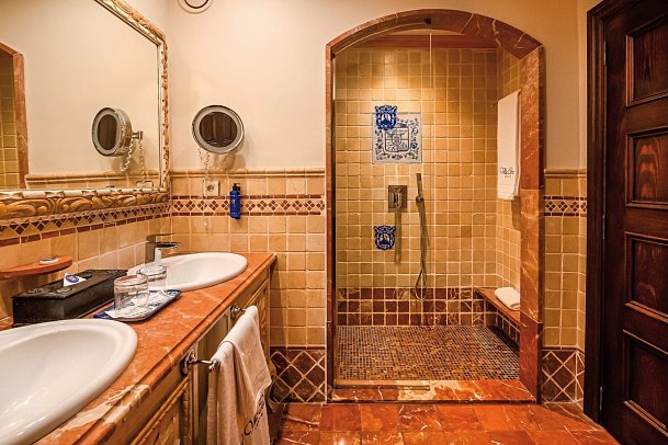 Europe Villa Cortés - Wohnbeispiel Doppelzimmer Standard (Zimmercodierung DG1)