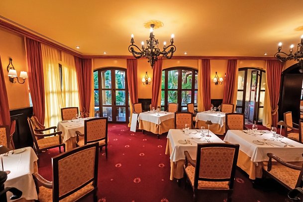 Europe Villa Cortés