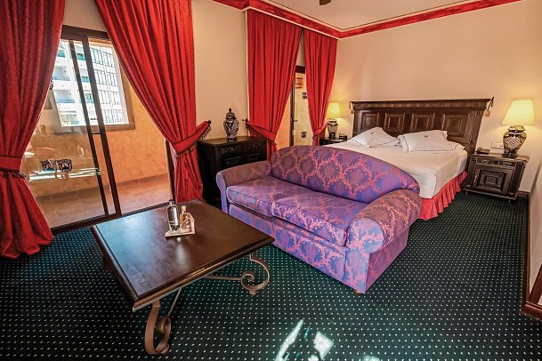 Europe Villa Cortés - Wohnbeispiel Doppelzimmer Standard (Zimmercodierung DG1)