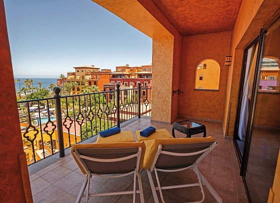 Europe Villa Cortés - Wohnbeispiel Juniorsuite Meerblick (Zimmercodierung JBM)