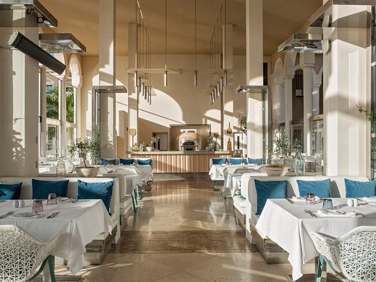 Red Level at Gran Meliá Palacio de Isora - L´Olio