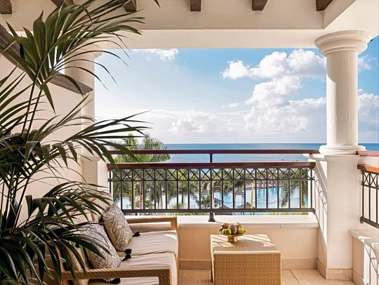 Red Level at Gran Meliá Palacio de Isora