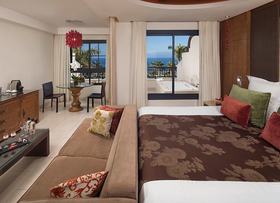 Red Level at Gran Meliá Palacio de Isora - Red Level Deluxe mit Terrasse und Whirlpool