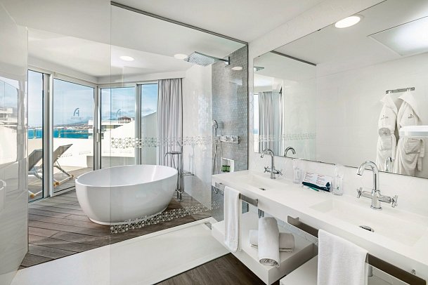 Alexandre Hotel Troya - Wohnbeispiel Doppelzimmer Panoramablick obere (Zimmercodierung D1M)