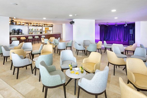 Alexandre Hotel Troya