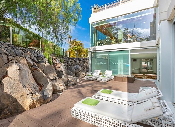 Alexandre Hotel Troya