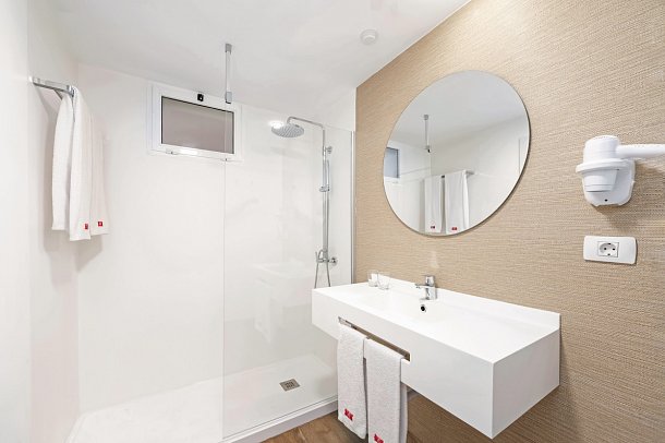 Olé Tropical Tenerife - Wohnbeispiel Doppelzimmer (Zimmercodierungen DB1, DB2, DB3, DB4, D1P, D2P, D1N, D2N, D1M & D2M)