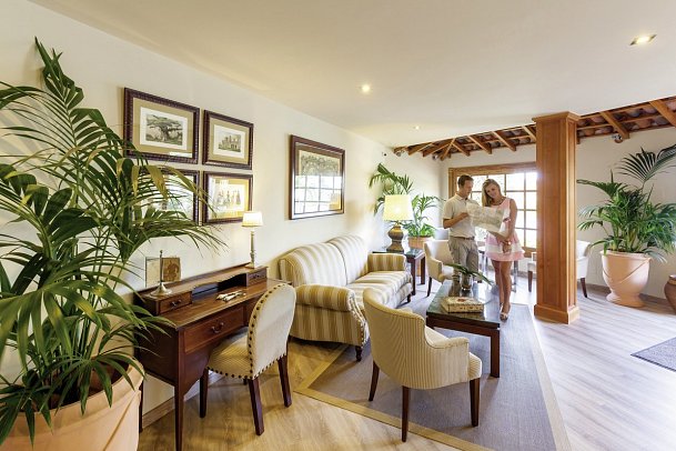 Apartamentos Ambassador