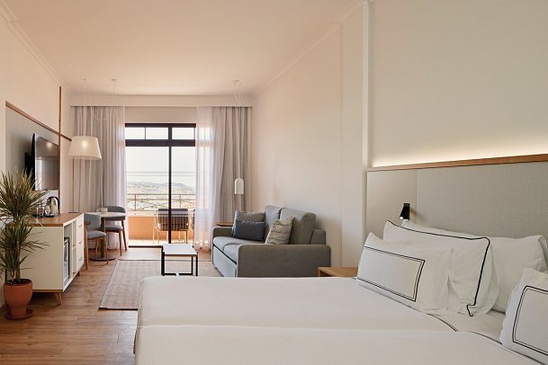 Meliá Jardines del Teide - Wohnbeispiel Juniorsuite (Zimmercodierungen JB1 & JB2)