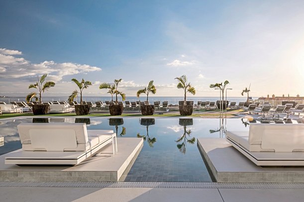 Royal Hideaway Corales Beach & Suites