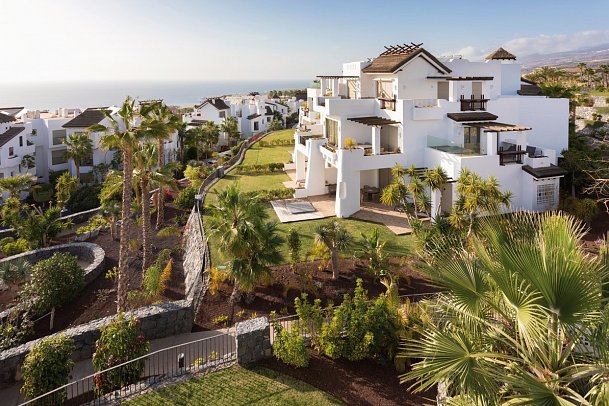 Las Terrazas de Abama Suites