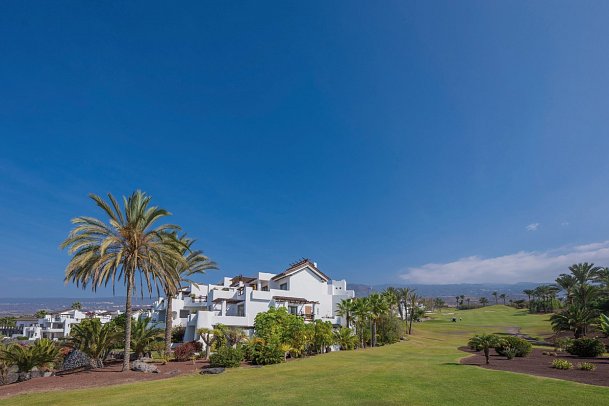 Las Terrazas de Abama Suites